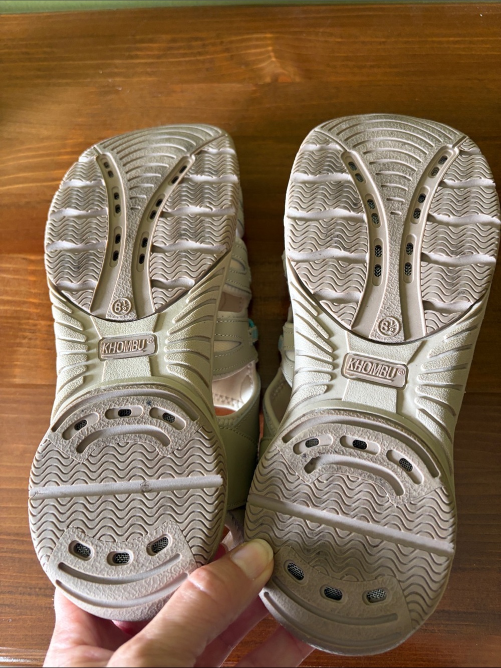 Ladies Khombu Athletic Sandals - Picture 6 of 8